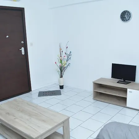 Daire Cozy Flat in Kavala *